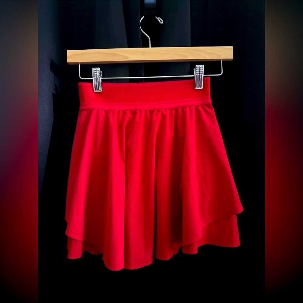 Lululemon Red Court Rival Skirt